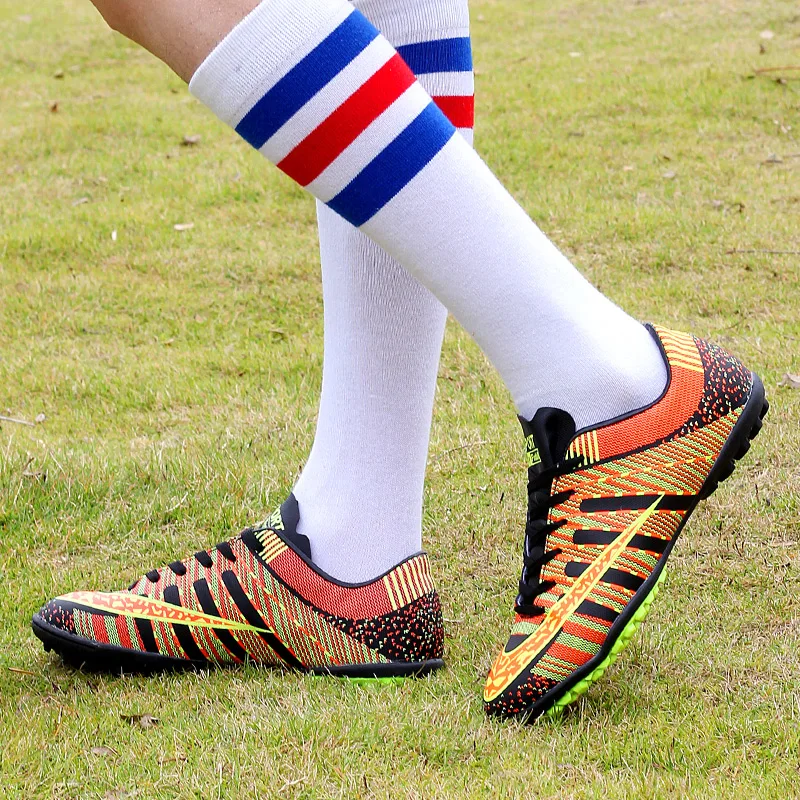 Для мужчин мальчиков футбольные кроссовки, для игры в помещении обувь для футзала футбольные бутсы для мальчиков детские Zapatillas Deporte Mujer Chaussure De Foot размеры 33–45