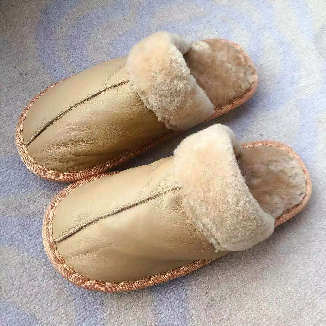 One fur in piece slippers Australia imported real wool bright lazy slippers winter warm padded fur unisex slippers large size - Цвет: khaki