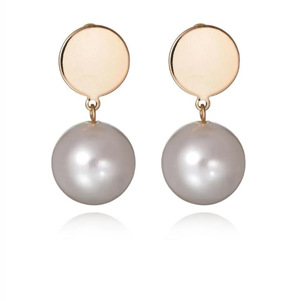 

High Quality 2018 Hot Imitation Pearl Earrings For Women Gold Color Round Coin Drop Earrings Wedding Bride gift Fashion Jewelry