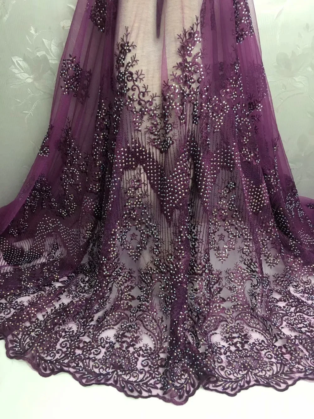 

Beautiful Embroidered Tulle African Lace Fabric High Quality French Lace Fabric With Stones For Party Dress