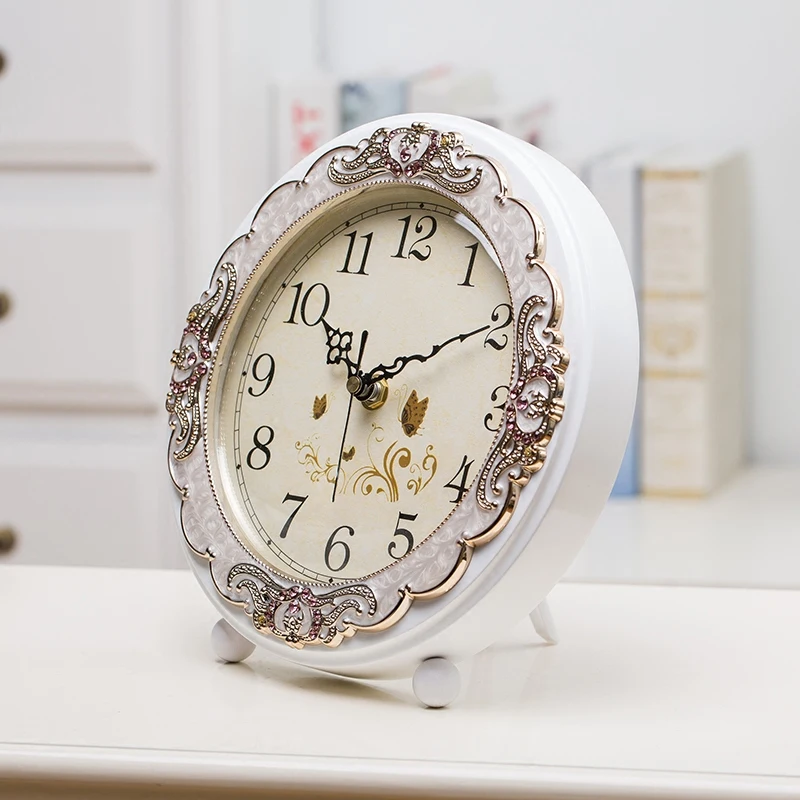  European Silent Bedroom Table Clock Modern Living Room Creative Desk Fashion Ldyllic Garden Sitting