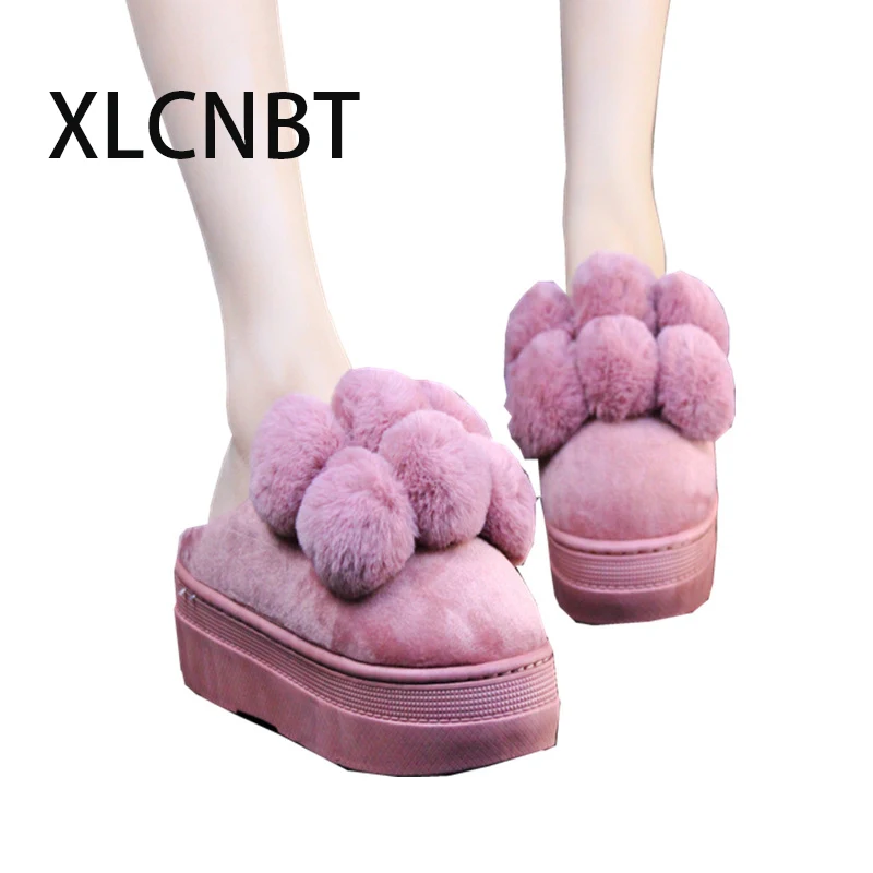 

NEW 2018 Cotton slipper woman warm thick bottom winter home slipper lovely woollen insite indoor high heel slipper cotton shoes