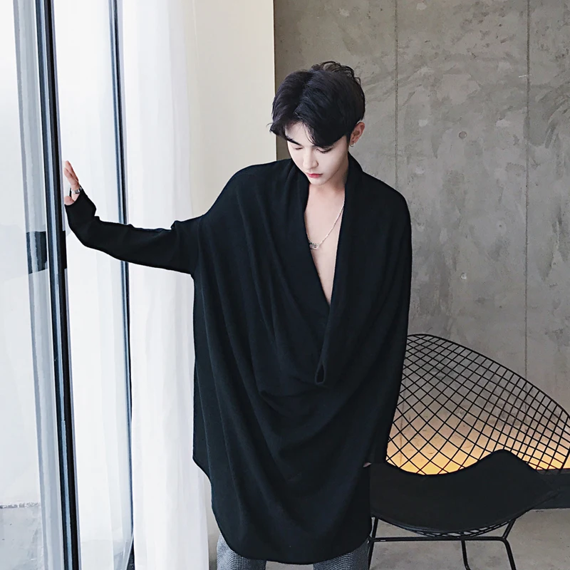 

2017 New spring men's fashion Loose large low-cut dance costume male knitted long-sleeve T-shirt stage singer costumes