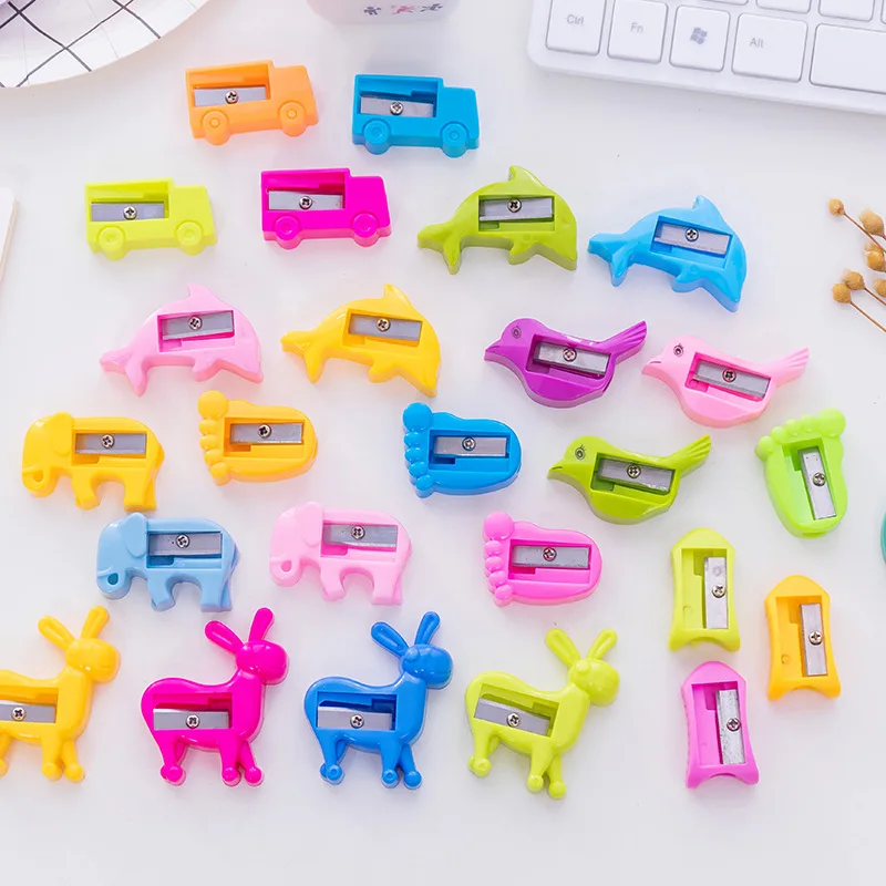 

4pc Cute cartoon pupils school supplies prizes children creative pencil pencil sharpeners