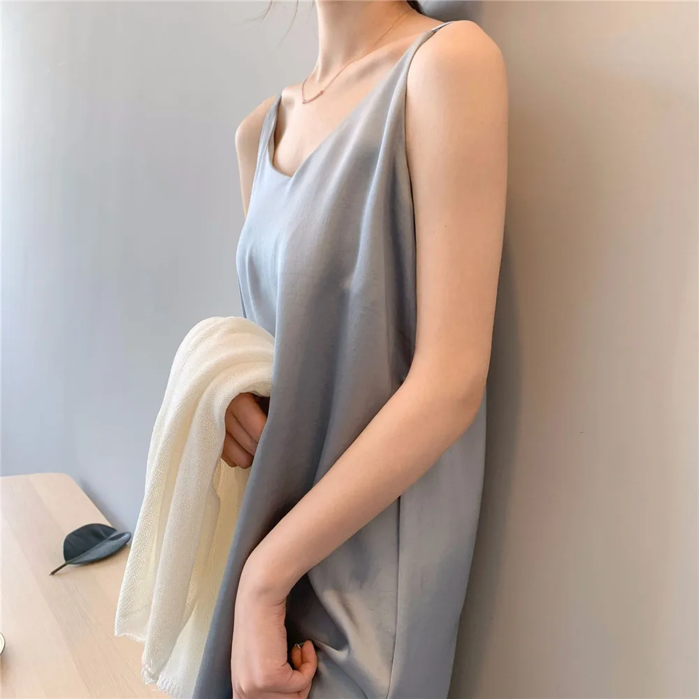 Women Summer Satin Dress 2019 Women's Sexy Dress Luxury Shiny Sundress Imitation Silk dress Y0368 Spaghetti Strap Dresses (23)