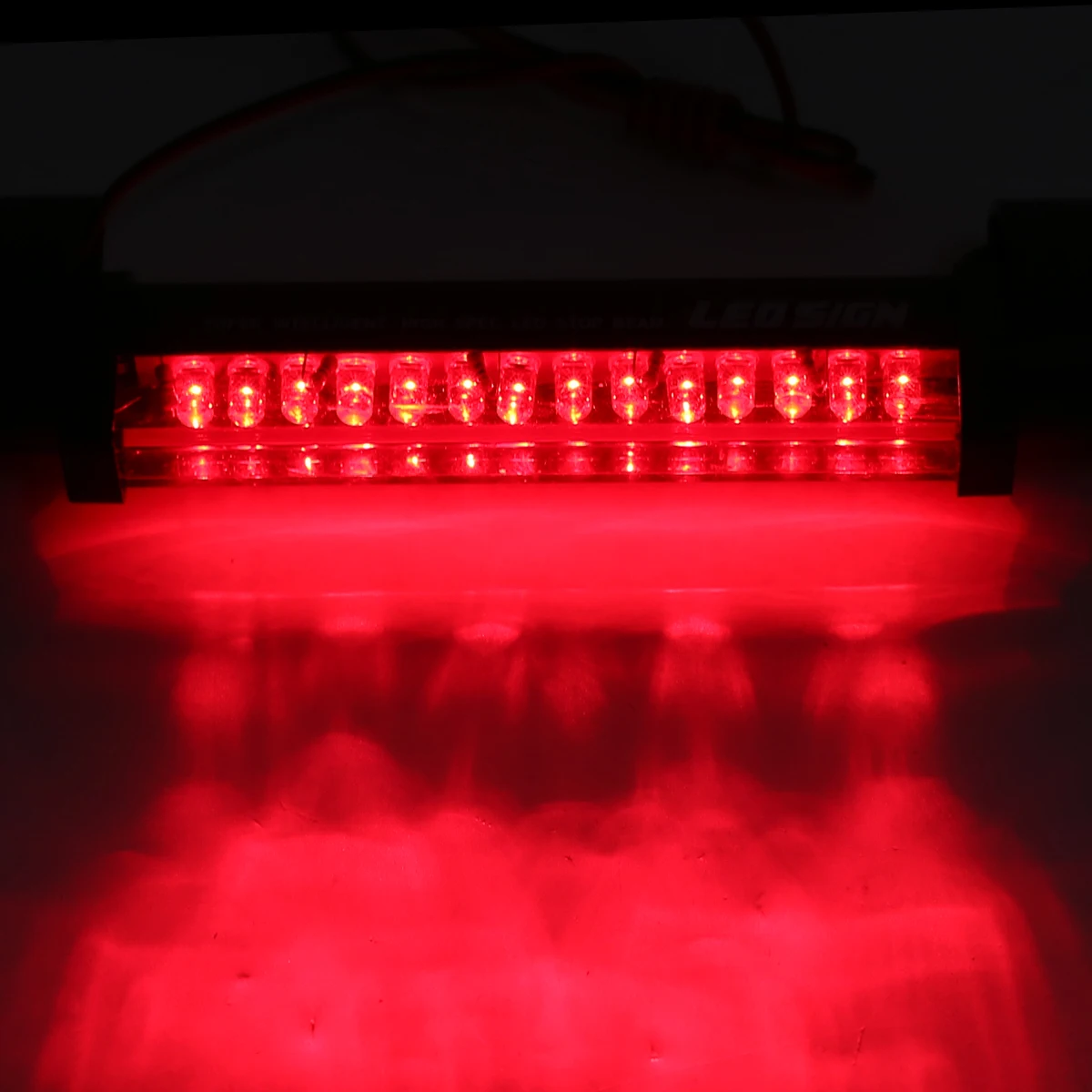 Mayitr 1pc Red Universal High Mount Stop Tailgate Lamp 12V 14LEDs Car 3rd Third Brake Rear Tail Light for Car Signal Lights