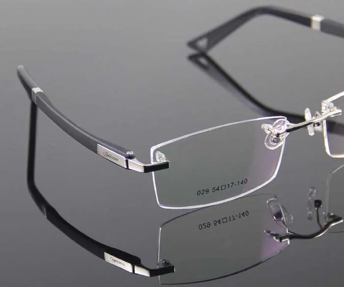 029-silvery-700 (4)