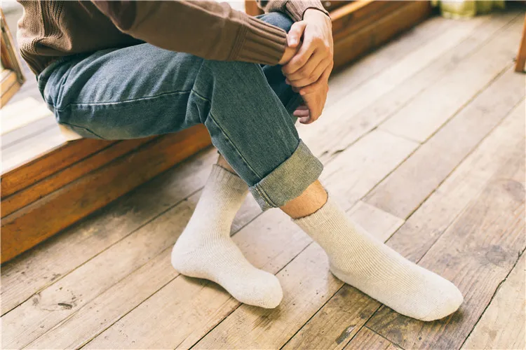 Мужские шерстяные носки, плотные термоноски, мужские зимние теплые мягкие носки, одноцветные удобные высококачественные повседневные мужские носки