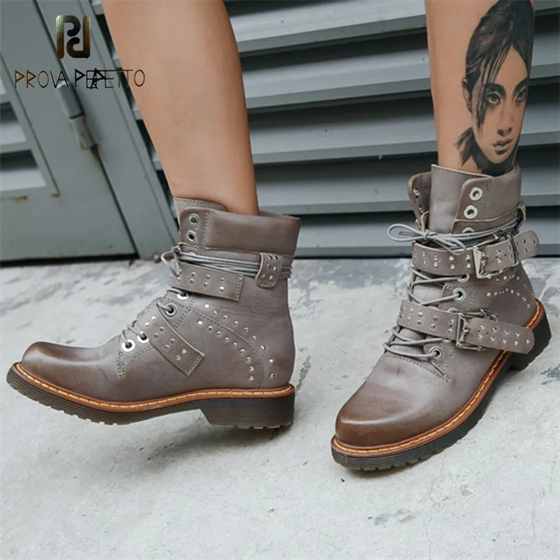 

Prova Perfetto Handmade Women Ankle Boots Rivets Studded Flat Short Booties Autumn Winter Female Platform Leather Botas Mujer