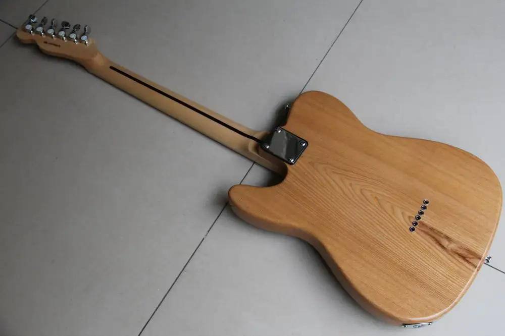 New Arrival Fr STR model electric guitar ASH body in natural 111128 wooden