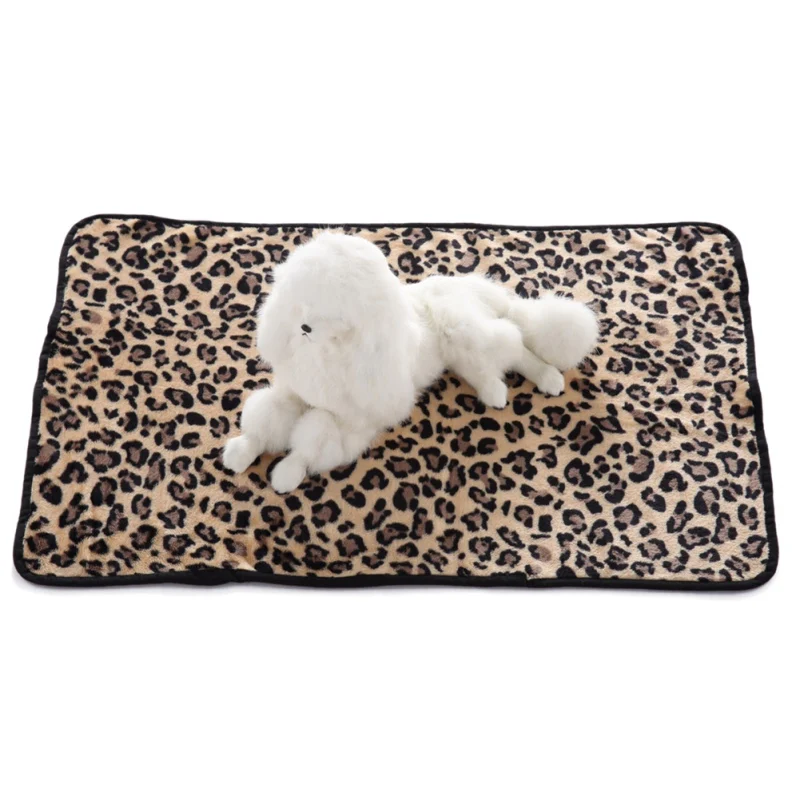 

Spring Winter Warm Pet Bed Pet Dog Mat Cover Goods Pets Small Medium Large Towls Paw Handcrafted Print Fleece Soft Blanket Puppy