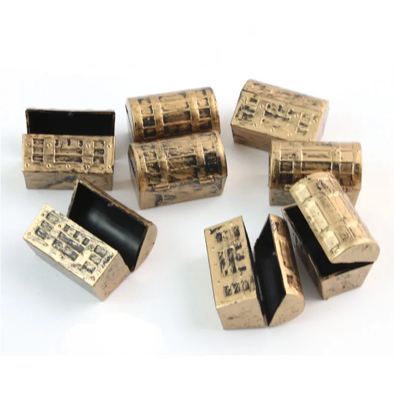 

Magic Box Plastic Pirate Chest Treasure Jewelry Box Decor Toys Storage Case Halloween Gift