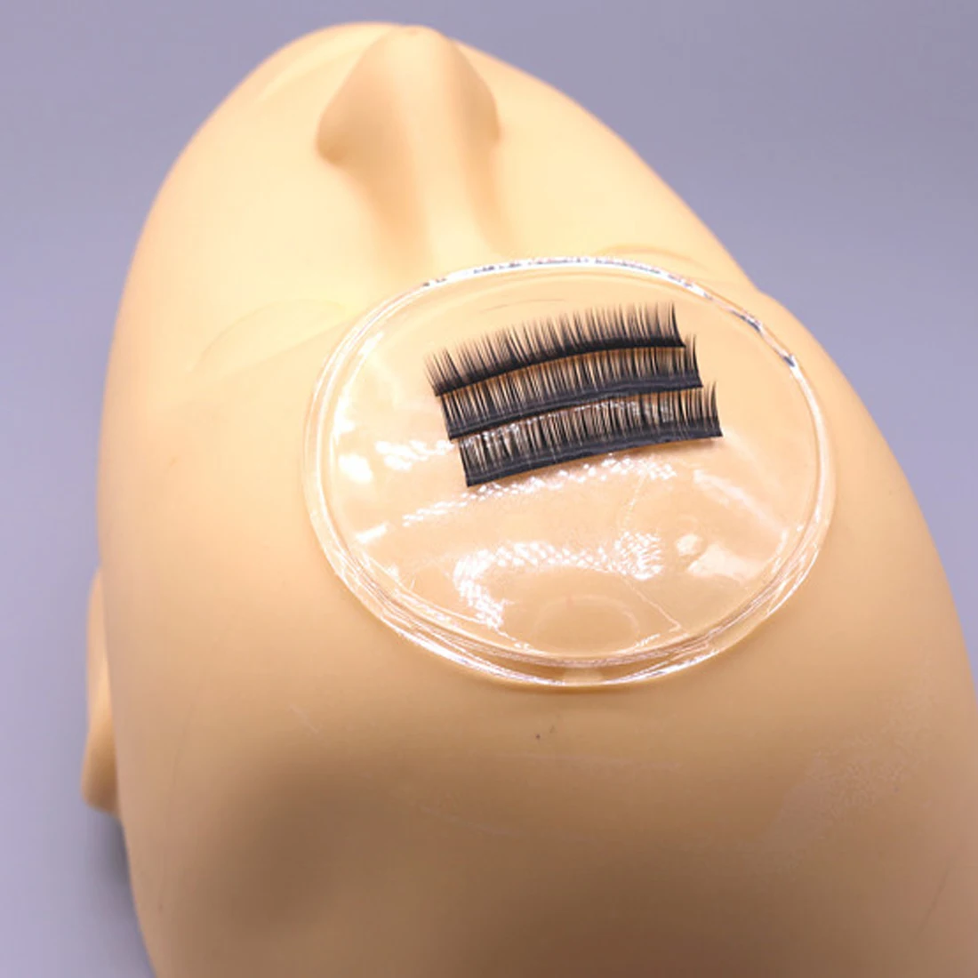 

Silicone Pad Flexible for Eyelash Extension Easy Pick Up Tool Individual Eyelash stand & holder with Round and Rectangle Shape