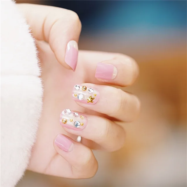 24pcs Korean Style Pink Fake Nails DIY False Full Nail Tips with Star Decoration Nail Art for