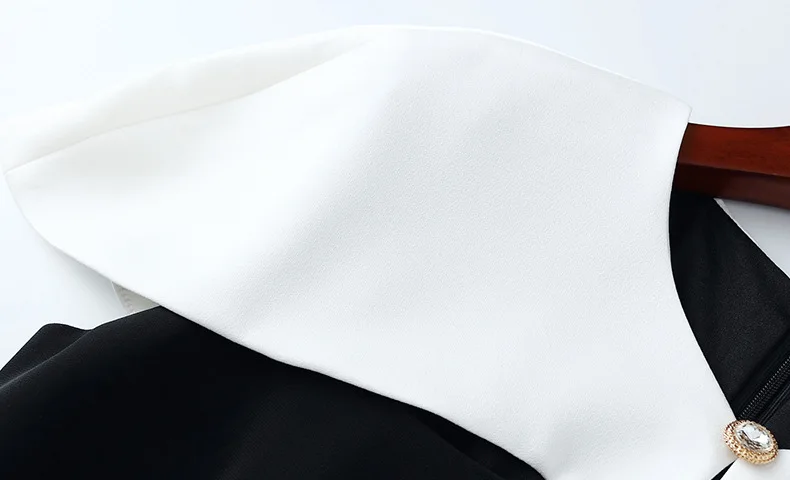 11227199539_372038027