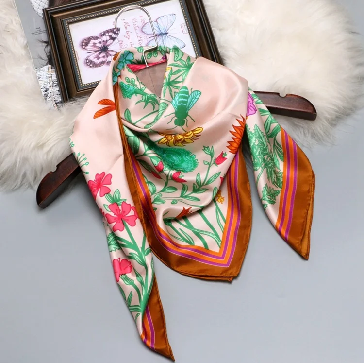 Цветочный принт большой квадратный шелковый шарф шаль хиджаб платок Шелковый саржевый шарф Обертывания женские подарки 88x88 см - Цвет: Light Pink