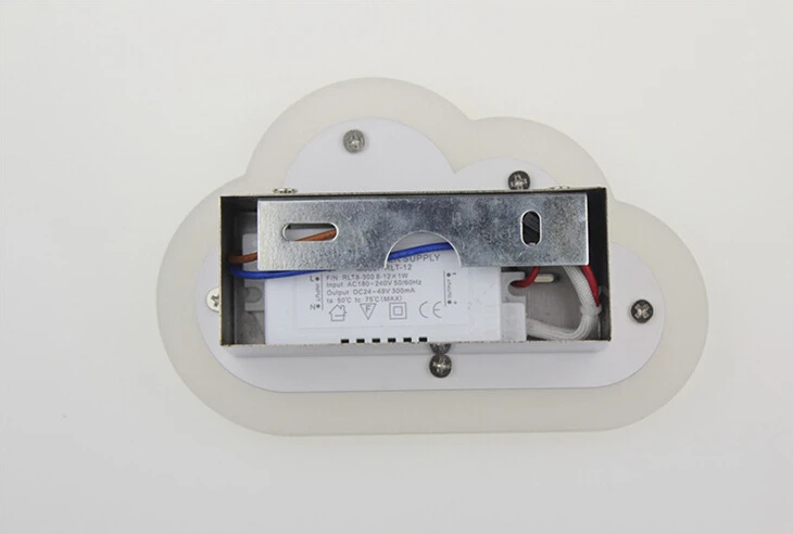 Conduziu a Luz da Parede Sala de Estar Lâmpadas de Parede Moderno Crianças Quarto Decoração Nuvens Acrílico & Ferro Minimalista Arandela Lâmpada ac 110 v 220 240 8 w 7 nuvens lâmpadas de parede acrílico & ferro