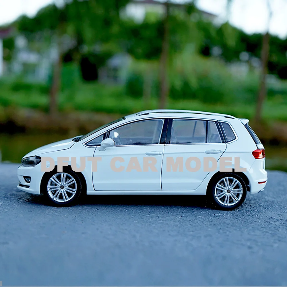 1:18 Литой автомобиль для гольфа Sportsvan модель детских игрушечных автомобилей