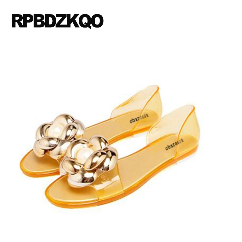 

Pearl Slip On Jelly Women Peep Toe Hollow Out Flower Cheap Shoes China Breathable Flats Sandals Gold Summer 2017 Fashion