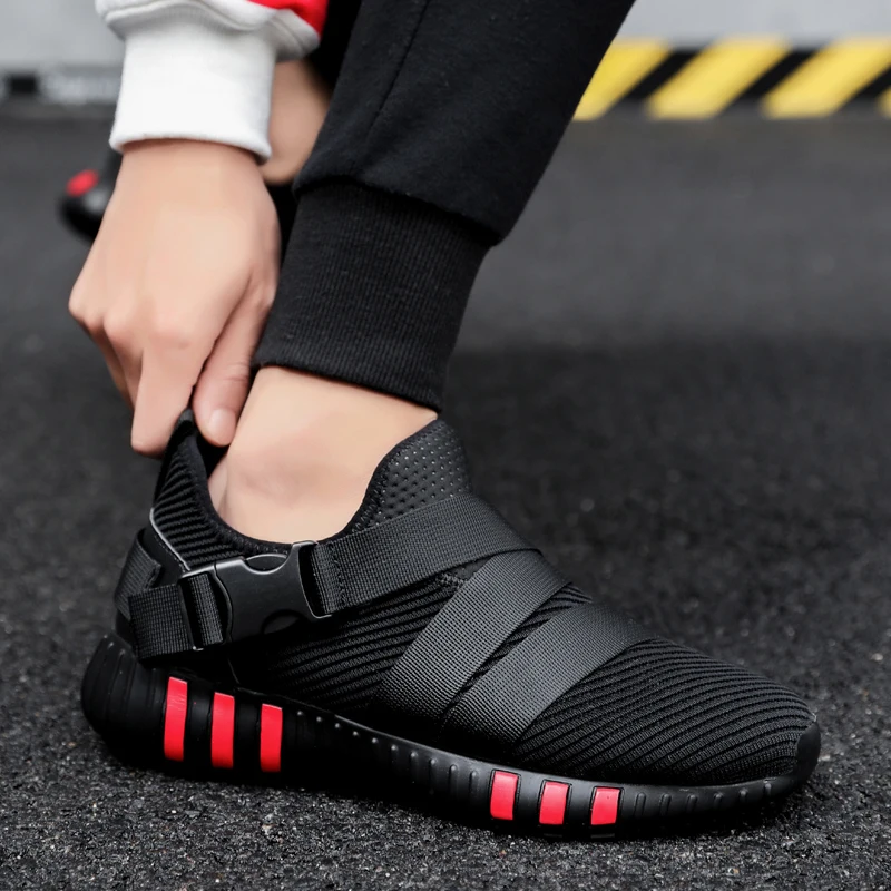 Loveontop Spring Men's running Sneakers Casual Shoes male Flyknit Mesh Fashion Breathable Light Flats Slip on Shoes for man Loveontop Spring Men's running Sneakers Casual Shoes male Flyknit Mesh Fashion Breathable Light Flats Slip on Shoes for man