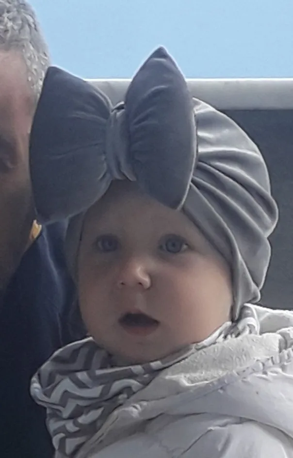 Baby Girl Hat Turbans Velvet With Big Bowknot/ Winter Baby Hats For Girls Kids / Newborn Bowknot Baby Beanie Turban Cap for Girl Baby Girl Hat Turbans Velvet With Big Bowknot/ Winter Baby Hats For Girls Kids / Newborn Bowknot Baby Beanie Turban Cap for Girl