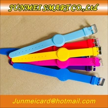 50 шт. 125 кГц rfid-браслеты EM4100 ID Водонепроницаемый силиконовый браслет часы карта