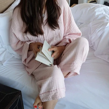 

Spring Autumn Ladies Cotton Pajamas Set Women Solid Color Pink Long Sleeve Top And Trousers Comfortable Loose Lingerie Suit
