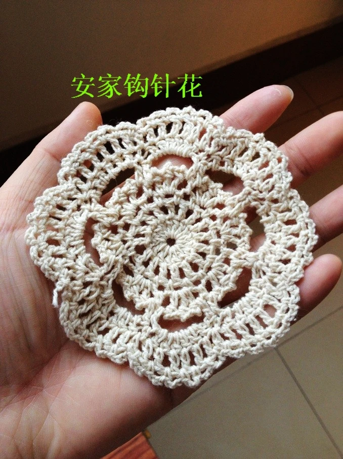 

2015 new arrival free shipping 30 pic/lot cotton crochet lace coaster as tea table decoration cup pads vast pad table mat felt