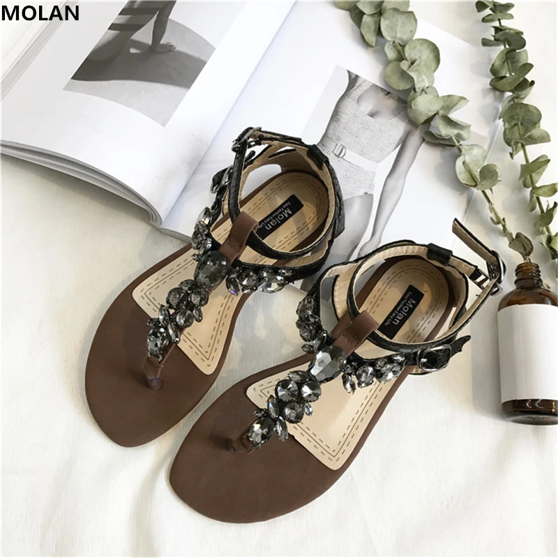 

MOLAN Brand 2018 Summer Hot Fashion Rhinestone Crystal Serpentine Flat Gladiator Sandals Cover Heel Woman Beach Shoes Flip Flops