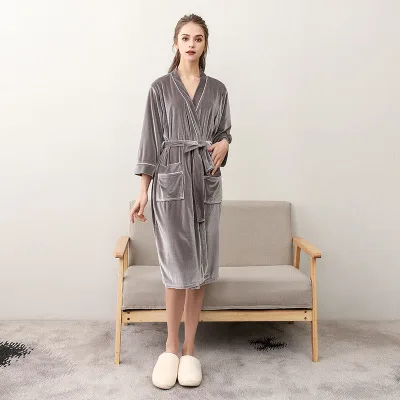 Новые бархатные халаты для женщин и мужчин, Осенние Роскошные парные халаты размера плюс, одежда для сна, кимоно, халат для невесты и подружки невесты - Цвет: gray woman