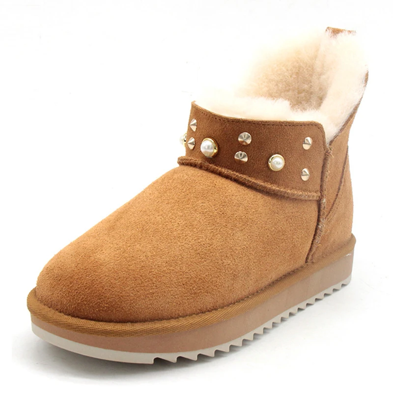 

RUIYEE ladies snow boots fashion pearl wool boots rivet boots punk wind non-slip boots 2018 new
