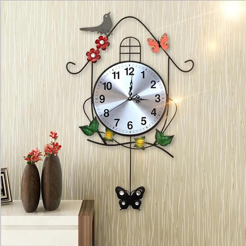 

M.Sparkling Drawing Magpies Creative Personality Wall Clock Sitting Room Swing the Bird Fashionable Mute Quartz Clocks