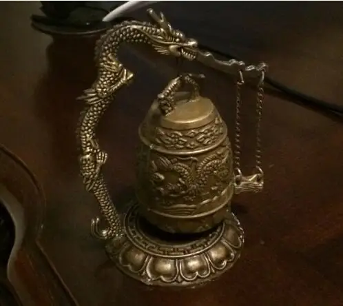 

YM 304 Cloche bouddhiste en bronze de chant de dragon du Thibet