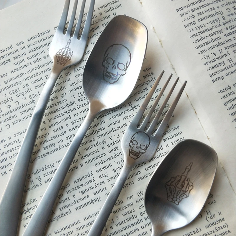 

Creative 304 Stainless Steel Coffee Spoon Skull Coffee Scoops Dessert Tea Spoon Kitchen Accessories Tableware Kitchenware