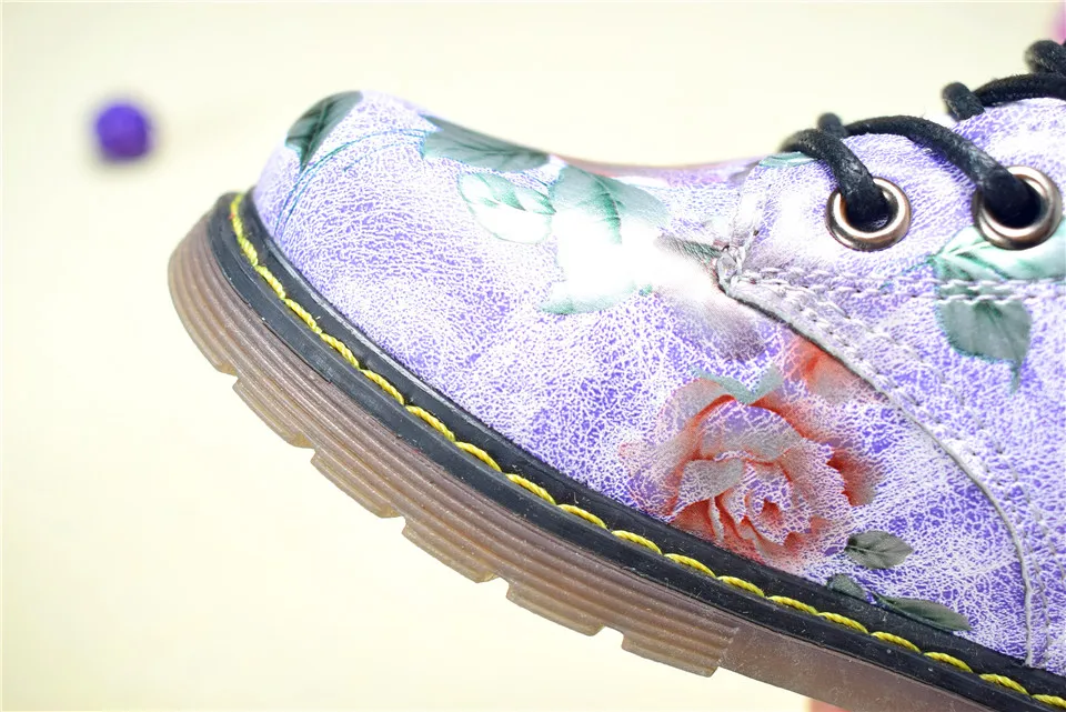 AOGT/ г. Новые весенние детские ботинки модные ботинки martin с цветочным принтом для девочек удобная детская обувь из искусственной кожи на молнии со шнуровкой для девочек