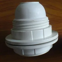 100 шт. E27 LED Пластик лампа Держатель Конвертор Эдисон винт лампочка адаптер розетка с кольцом с номер отслеживания