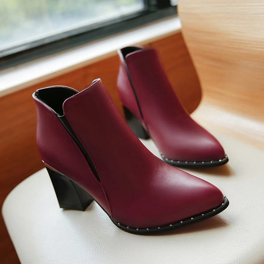 Женские ботинки в европейском стиле; женские ботинки с заклепками в британском стиле; Ботинки martin; сезон осень-зима; Новинка года; обувь на высоком каблуке - Цвет: Красный