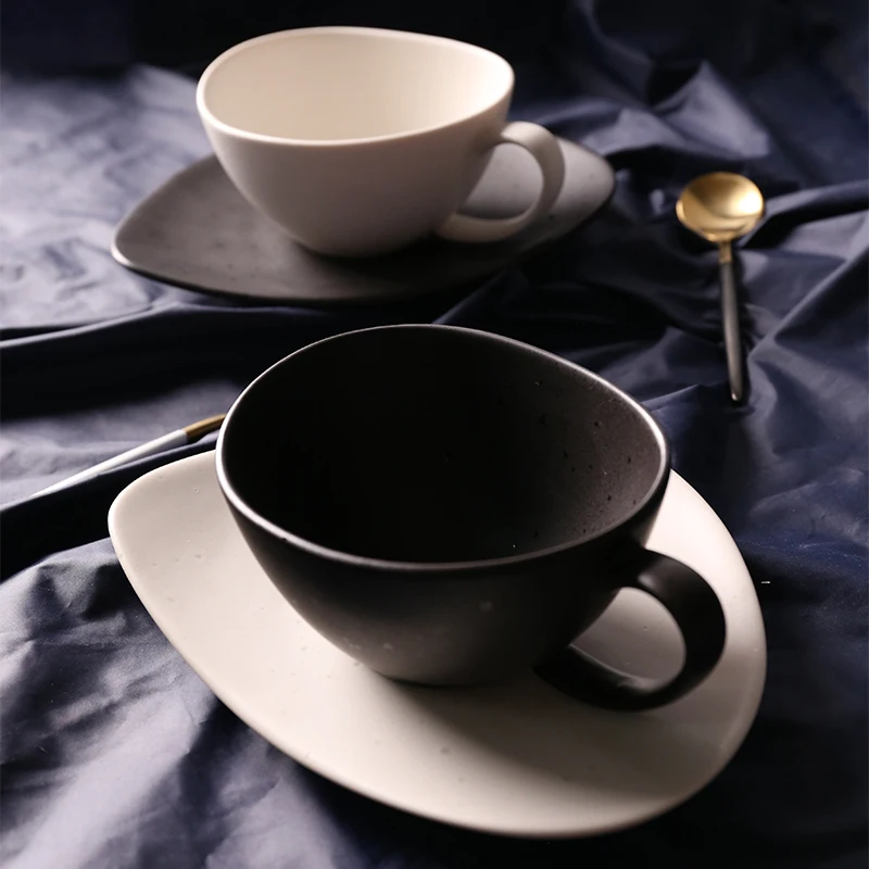 

250ML Ceramic Porcelain Cafe Cappuccino Coffee Cup with Art Saucer Kit Home Drinkware Dreakfast Milk Mug Dish for Birthday Gifts