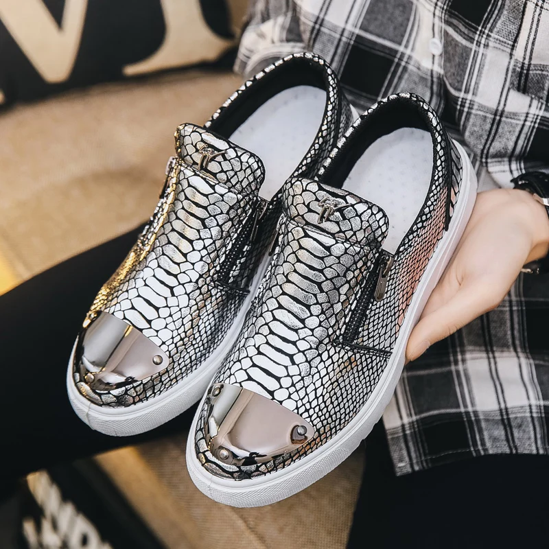 

2019 Summer Men Vulcanized Shoes Trend Low Top Sneakers Casual Shoes Male Flats Leisure Plastic Footwears Popular Style Sneakers