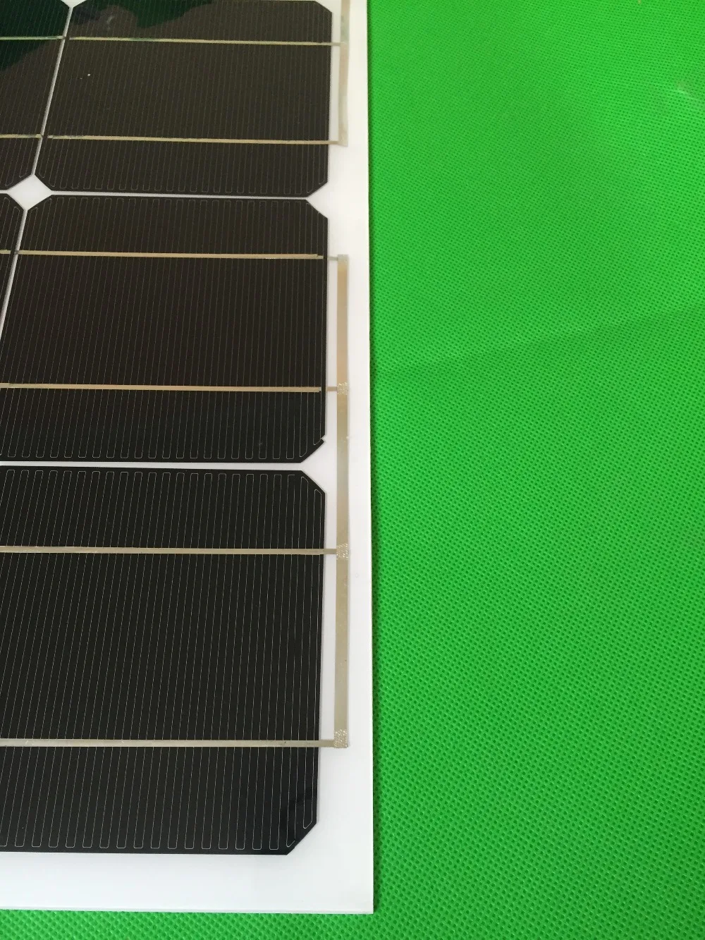 Новая на рынке солнечная панель 100 Вт ватт с клейкой палкой с клеем Китай Painel Cells зарядное устройство монокристаллический кремний