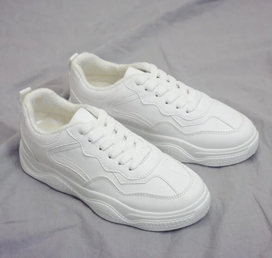 

Small White Shoes Female New Winter Old Low Heel Plus Velvet Warm Fashion Casual Net Red Shoes Wear-resistant Anti-slip