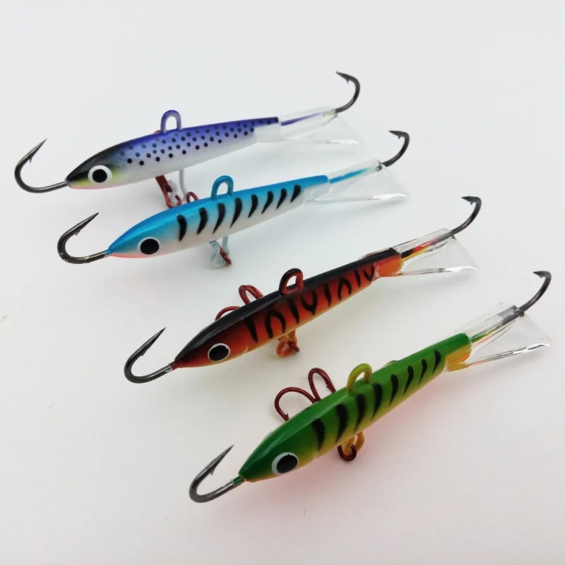 

New Fishing Lure 3D Artificial Fish Shape Fake Bait With 2 Treble Hooks For Saltwater Freshwater Winter Fishing