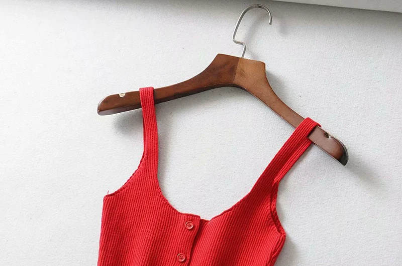 tops (16)