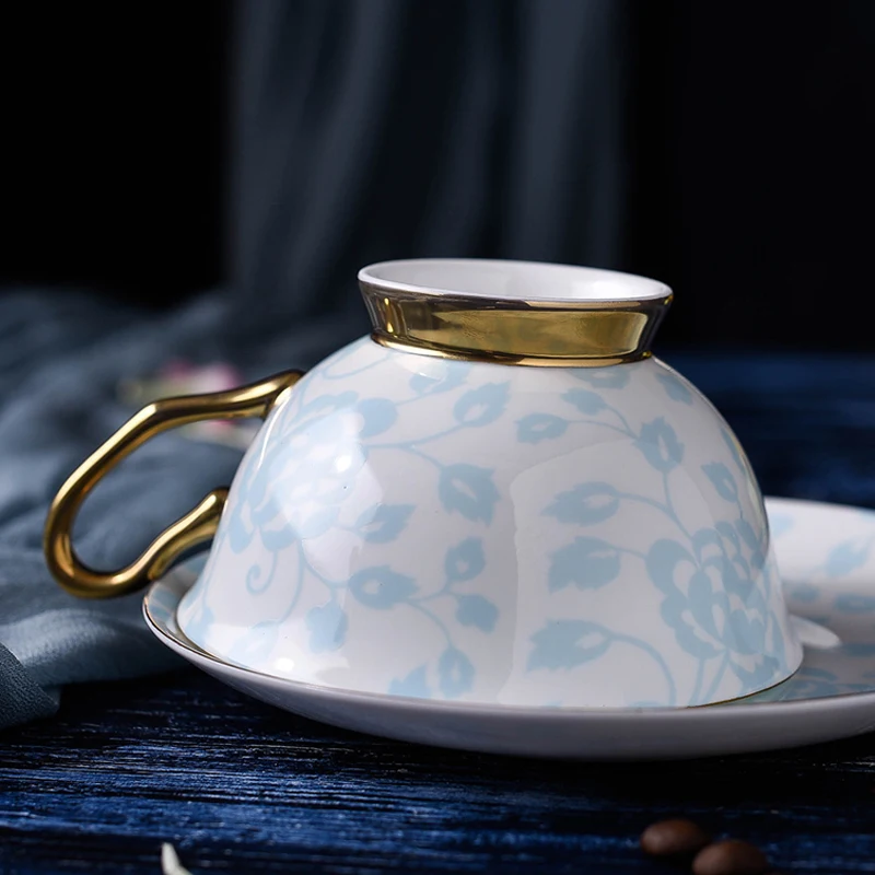 200ml Porcelain Teacups Fine Bone China Tea Cup and Saucer Set British Style Luxury Ceramic Coffee Cup Holiday Gifts 2 Colors (3)
