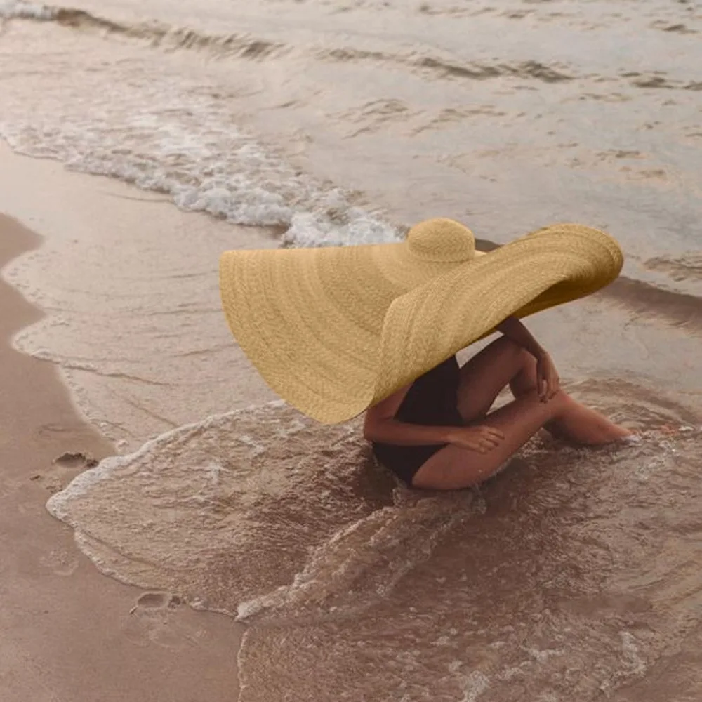 hat (16)