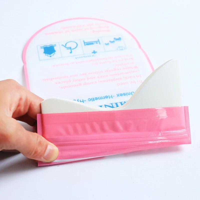 

NEW 700ml Portable Urine Bag Travel Emergency Mini Toilet WC Disposable
