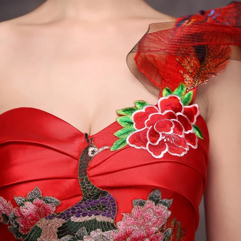Благородный женский цветок и Феникс Cheongsam классическое длиной до пола