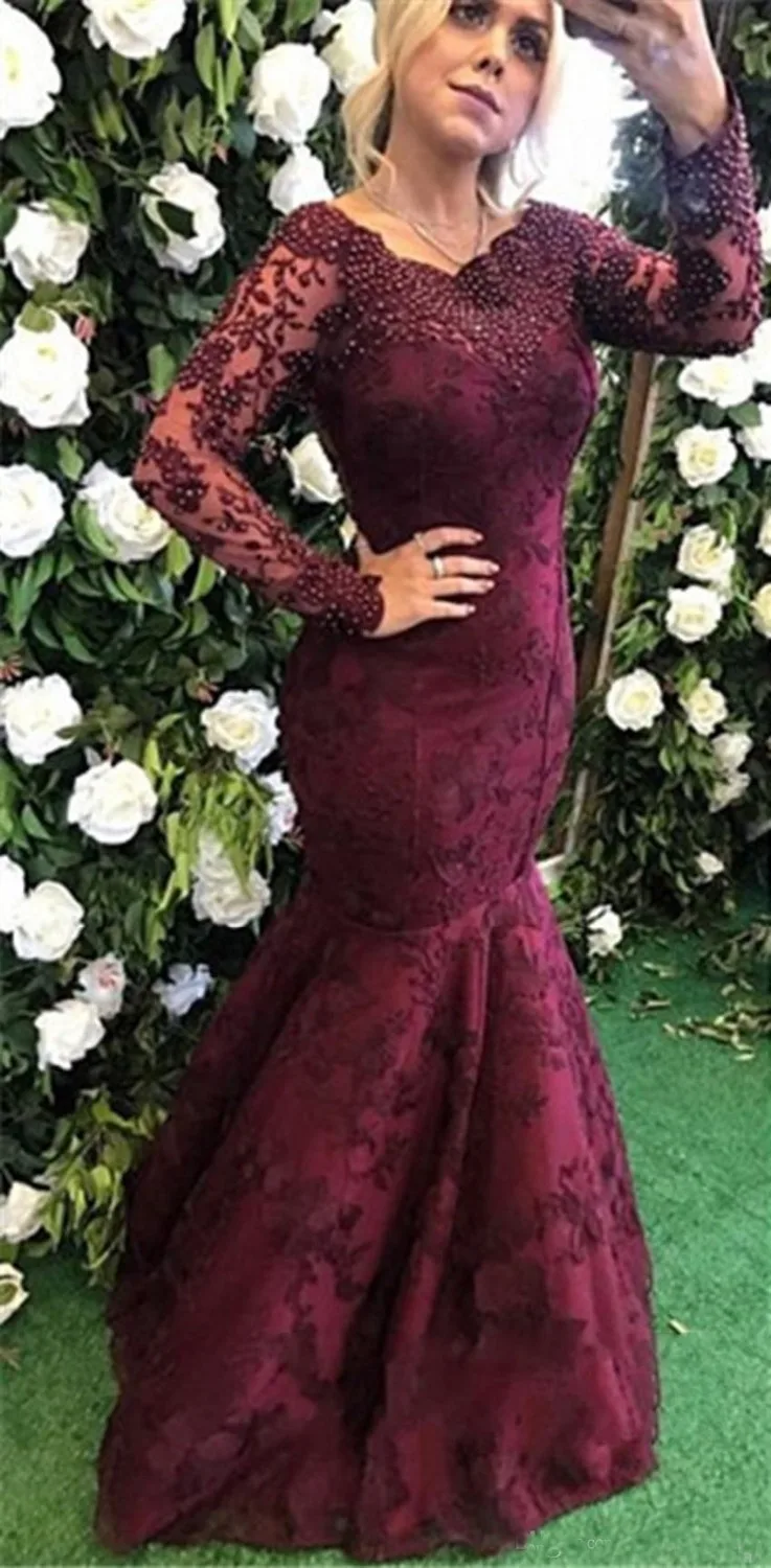 Lace lange mouwen-Heup gewikkeld rok Wimper kant Sexy Parels Crystal Rits O-hals Rits Bourgondië Lace lange mouwen-Heup gewikkeld rok Wimper kant Sexy Parels Crystal Rits O-hals Rits Bourgondië