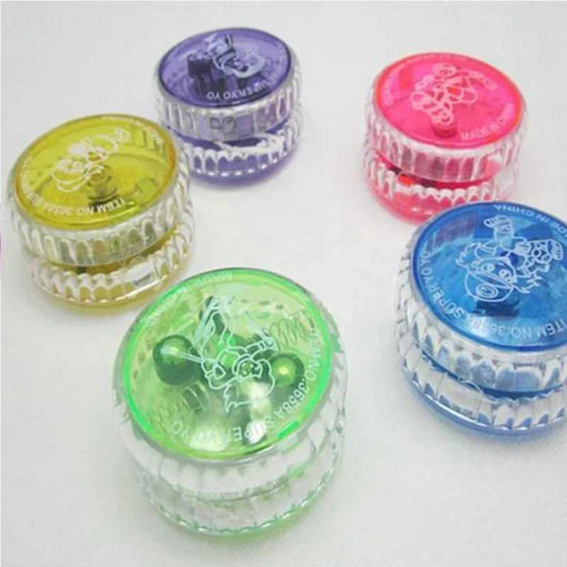 Light Up YoYo Ball for Magic Juggling Toy Fancy Moves Flashing LED Color Random Color send 2
