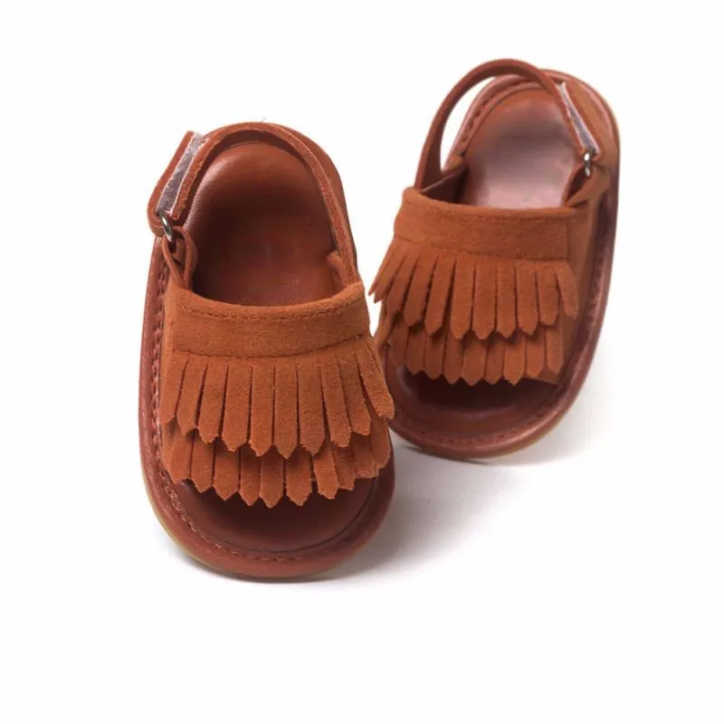 Летние Новые детские из искусственной кожи с кисточками Обувь маленьких Сандалии для девочек для отдыха Модная одежда для детей, Детская